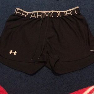 Black Under Armour shorts
